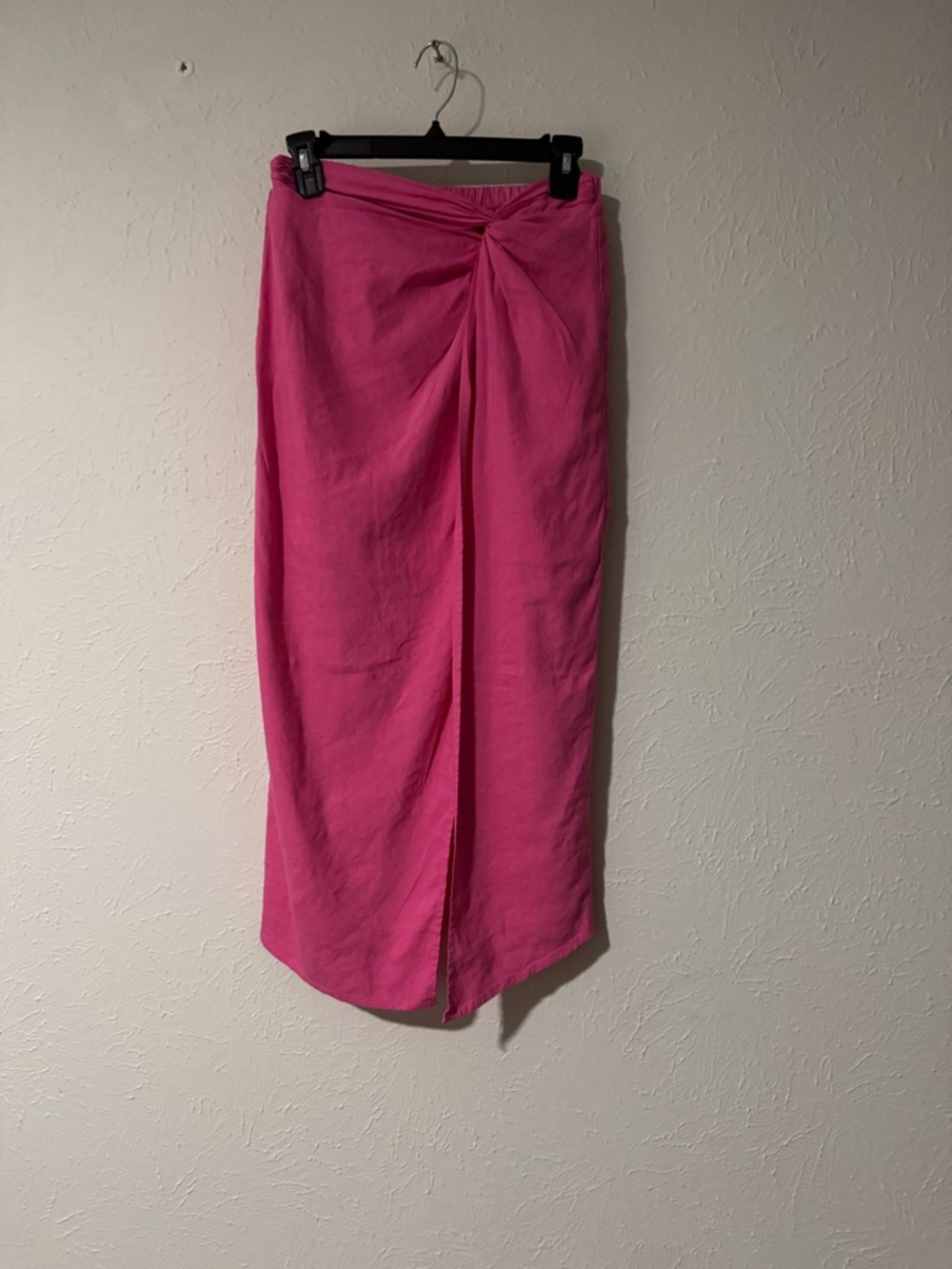 Monrow Side gathered Rosebud Pink Skirt Size S